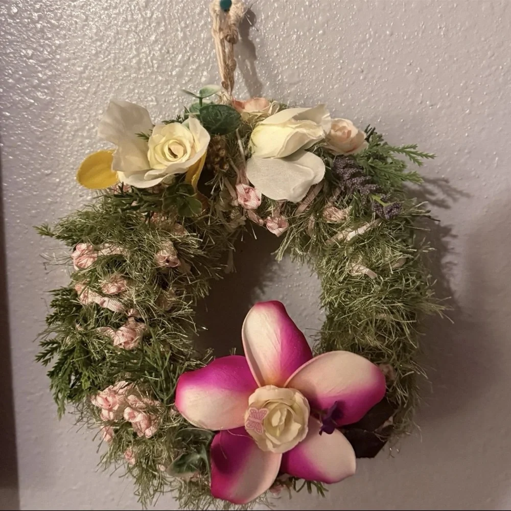 808 beads Floral Wreath with Pink and Cream Flowers